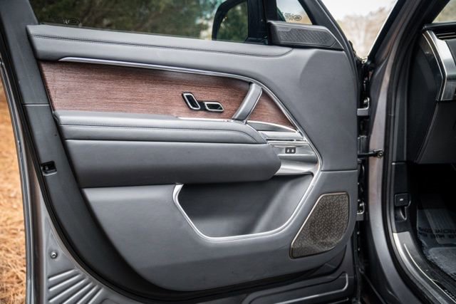 Used 2023 Land Rover Range Rover Long Wheelbase Autobiography image 56