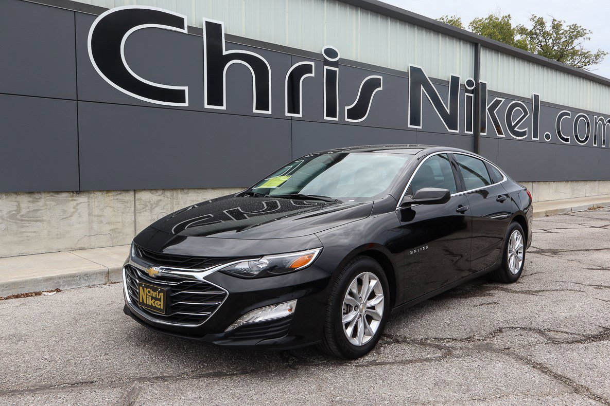 Used 2023 Chevrolet Malibu LT image 1