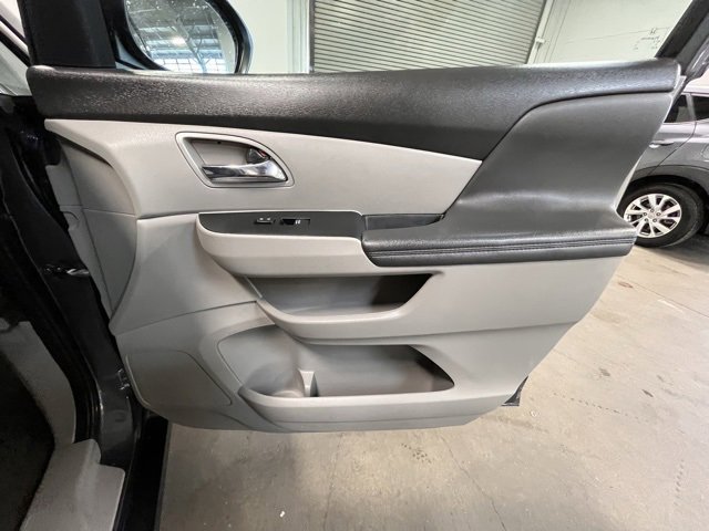 Used 2016 Honda Odyssey SE image 11