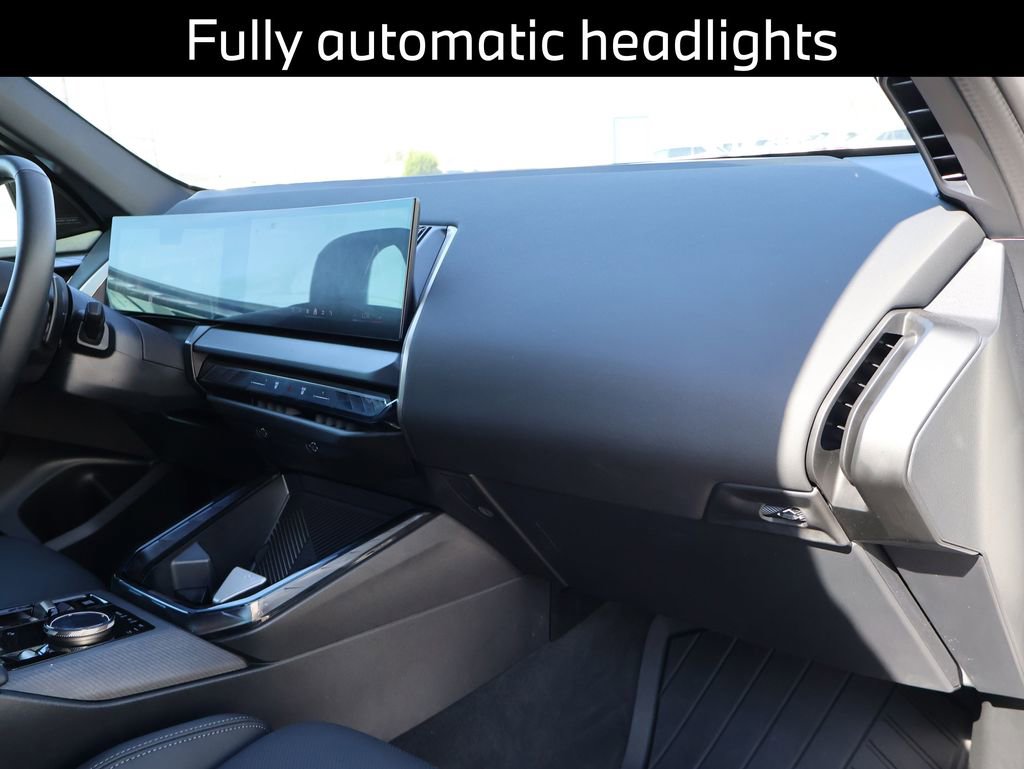 Certified 2025 BMW X3 xDrive30i w/ Premium Package image 13