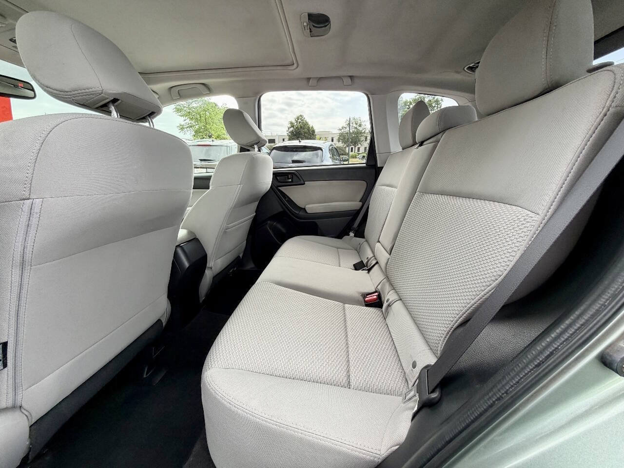 Used 2014 Subaru Forester 2.5i Premium w/ Popular Package #2 AWD/4WD image 22
