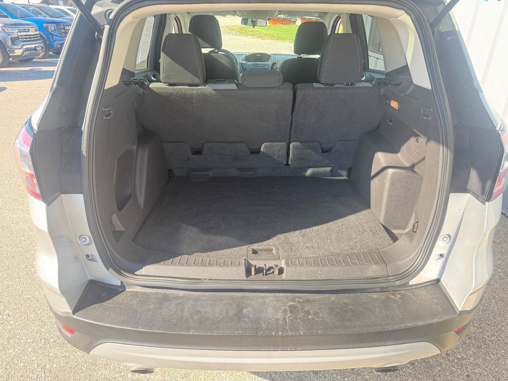 Used 2017 Ford Escape SE AWD/4WD image 9