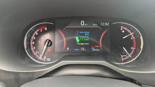 Used 2024 Toyota RAV4 LE image 28