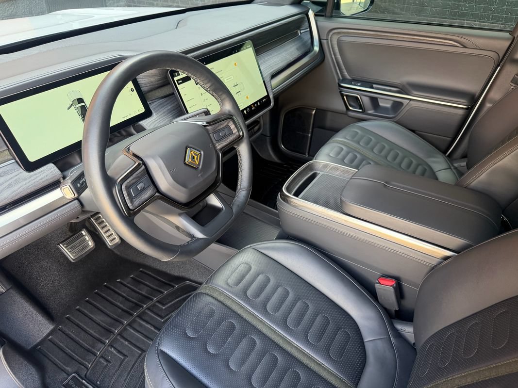Used 2022 Rivian R1T Adventure AWD/4WD image 24