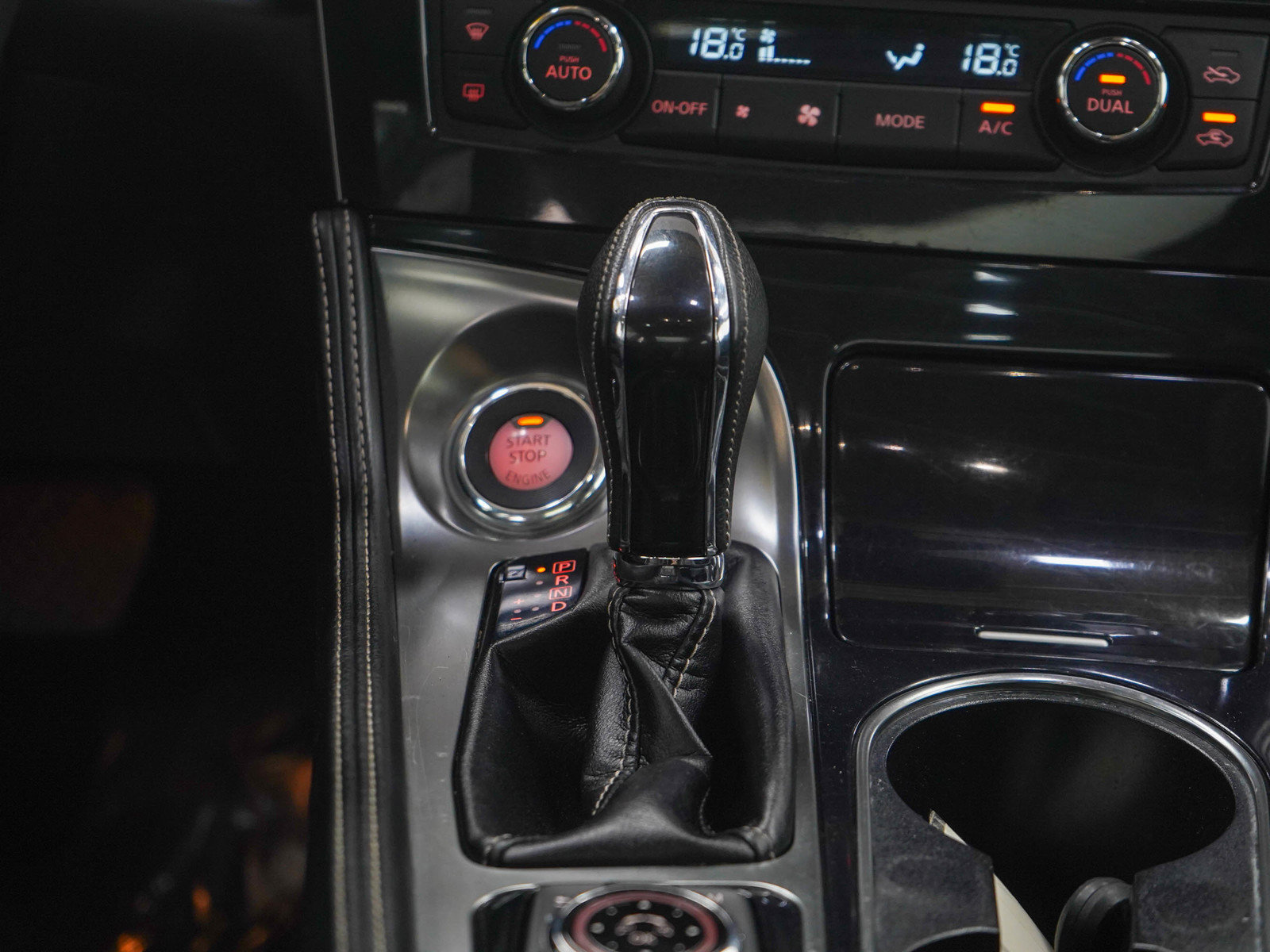 Used 2023 Nissan Maxima SL FWD image 17