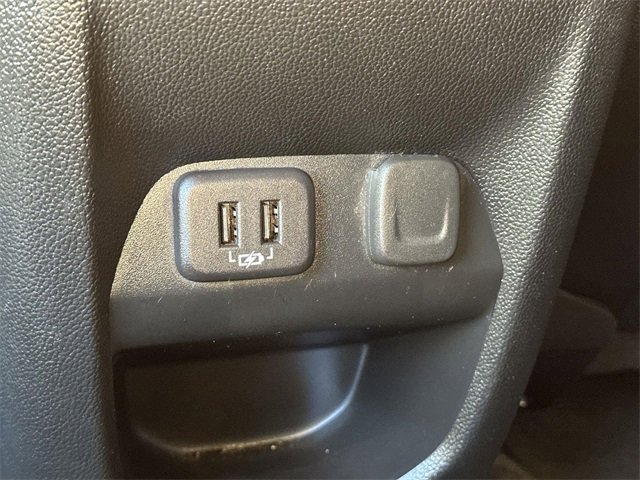 Used 2022 GMC Canyon AT4 w/ Driver Alert Package image 18