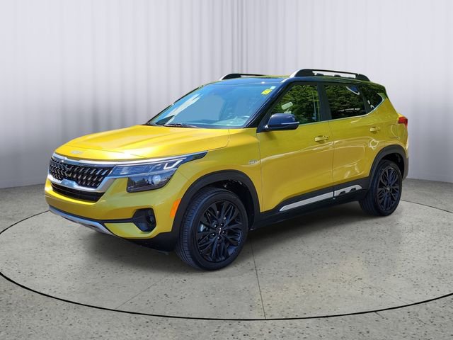 Certified 2023 Kia Seltos Nightfall Edition AWD/4WD image 5