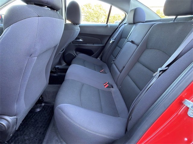 Used 2014 Chevrolet Cruze LT image 17