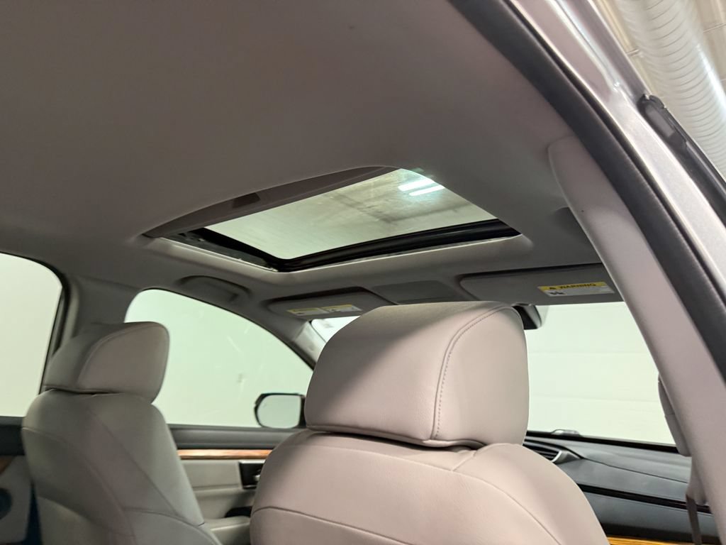 Used 2019 Honda CR-V EX-L image 17