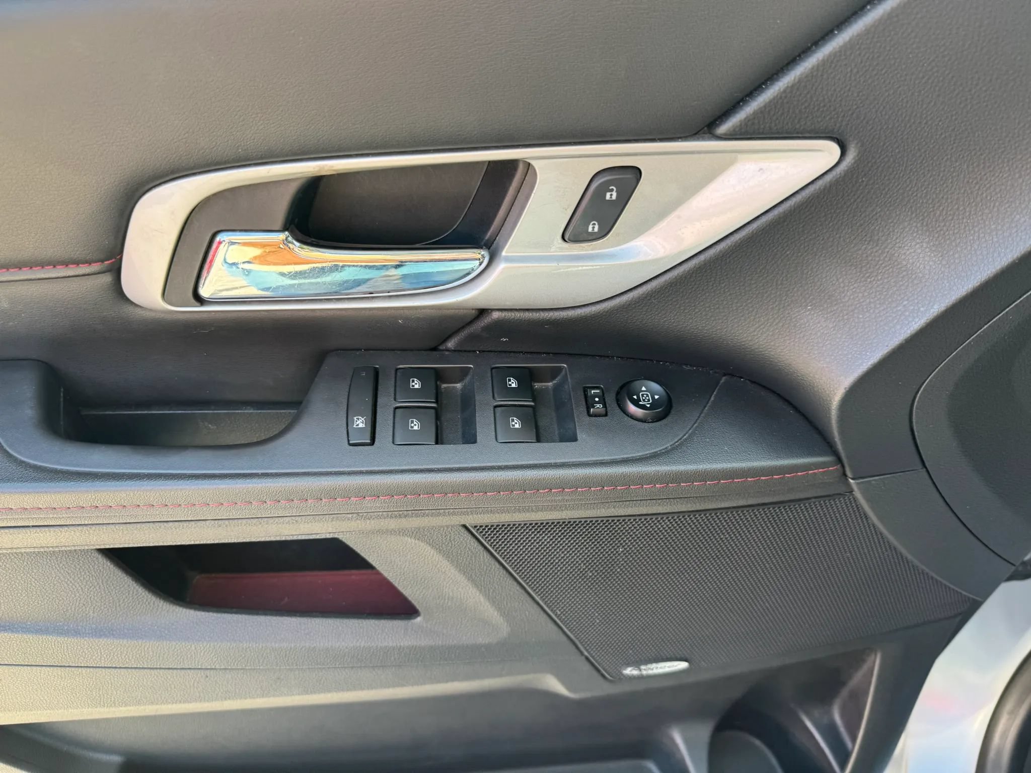 Used 2014 GMC Terrain SLE FWD image 16