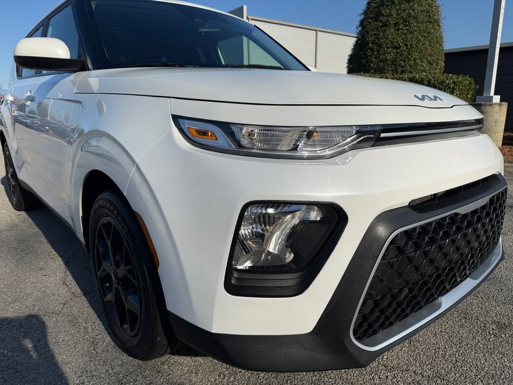 Used 2022 Kia Soul LX w/ Technology Package image 25