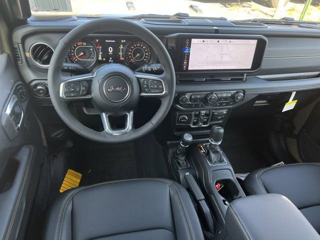 New 2026 Jeep Wrangler Unlimited Sahara AWD/4WD image 17