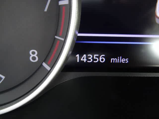 Used 2025 Nissan Sentra SV FWD image 9