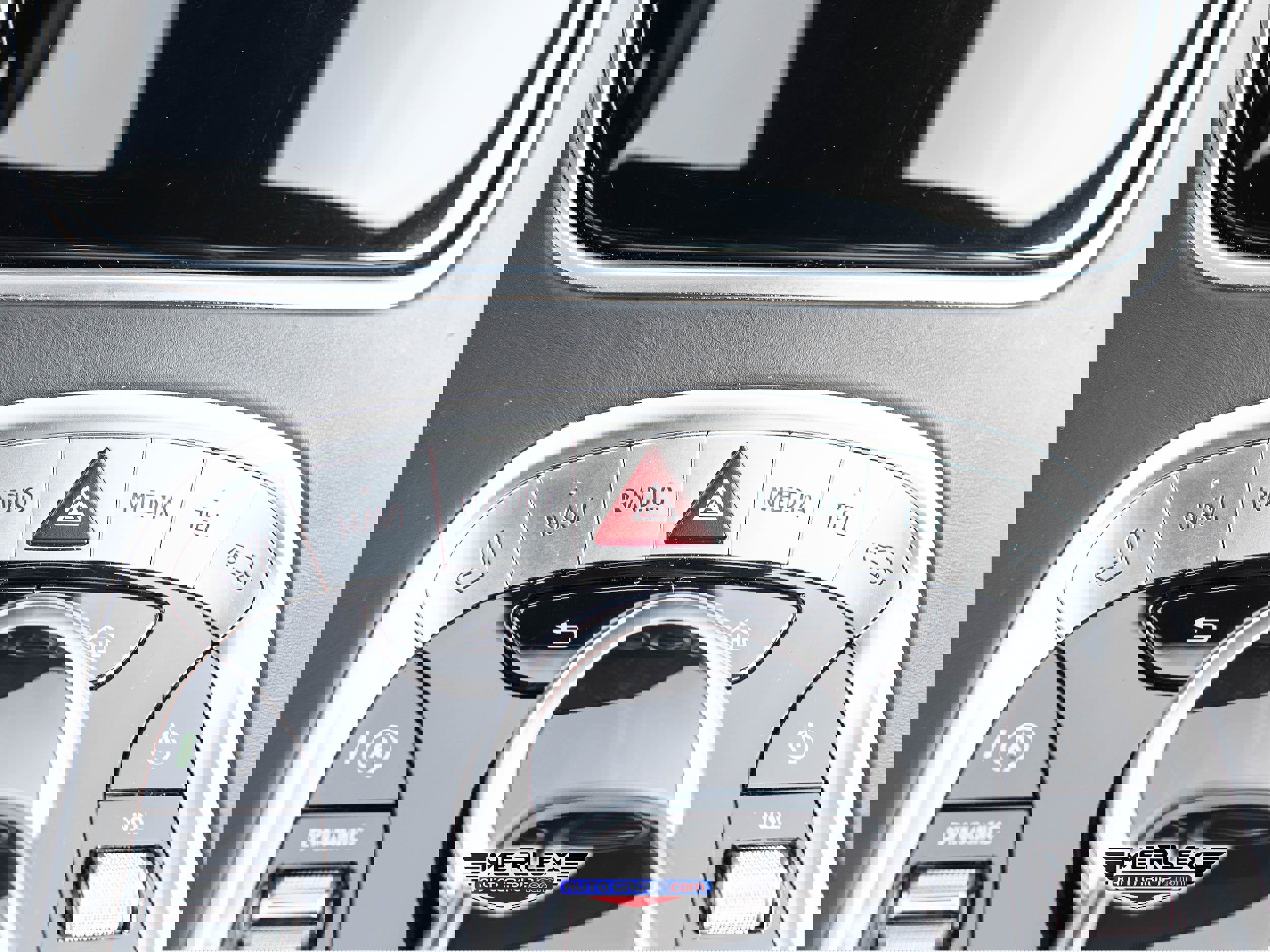 Used 2018 Mercedes-Benz S 560 4MATIC Sedan image 37