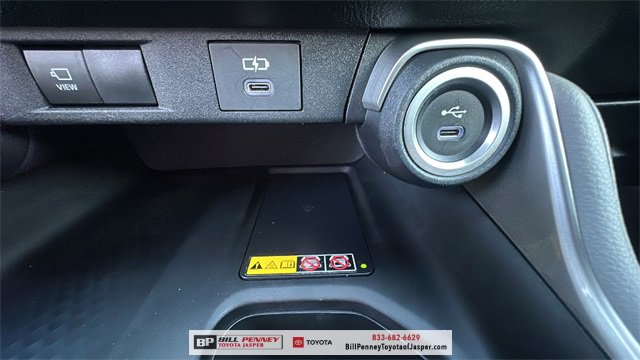 Used 2024 Toyota Grand Highlander Limited image 22