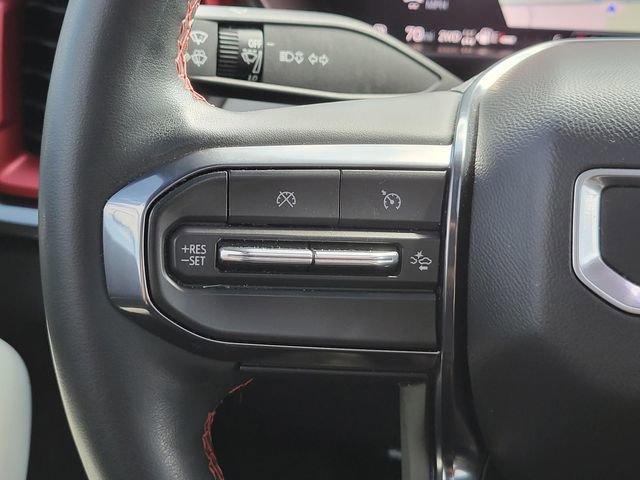 Used 2023 GMC Canyon AT4X image 24