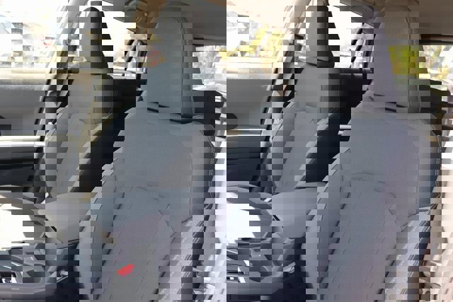 Certified 2025 Subaru Crosstrek 2.0i Premium image 17