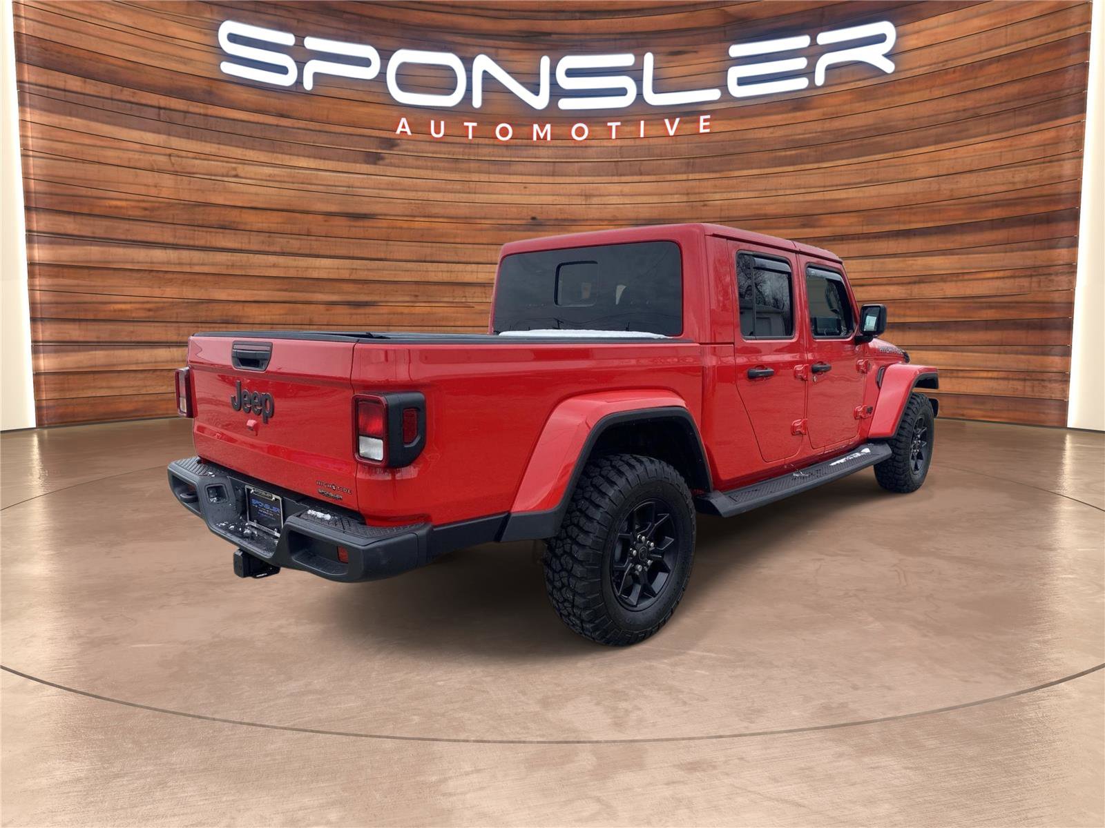 Used 2025 Jeep Gladiator High Tide image 7