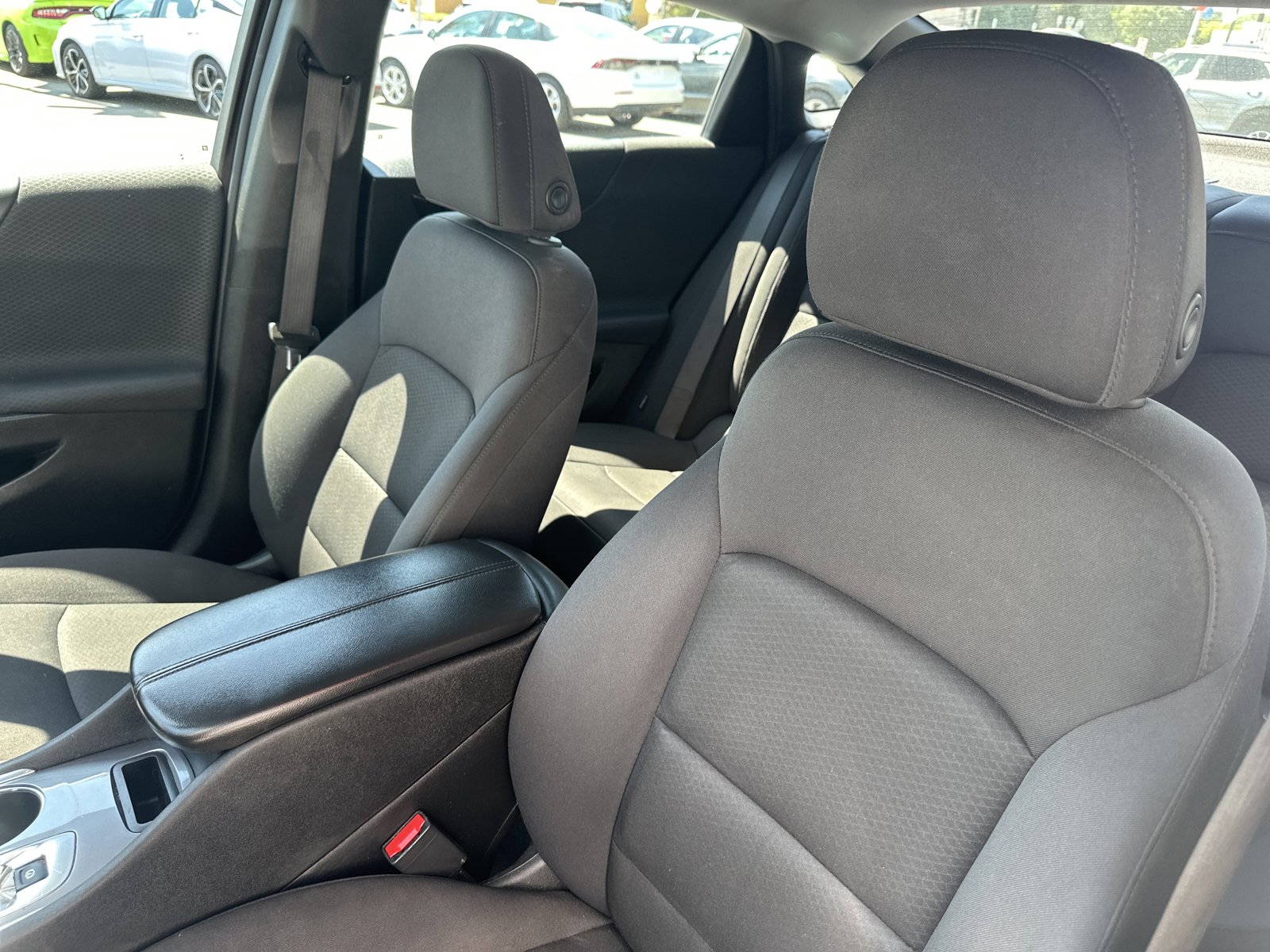 Used 2023 Chevrolet Malibu LT FWD image 19