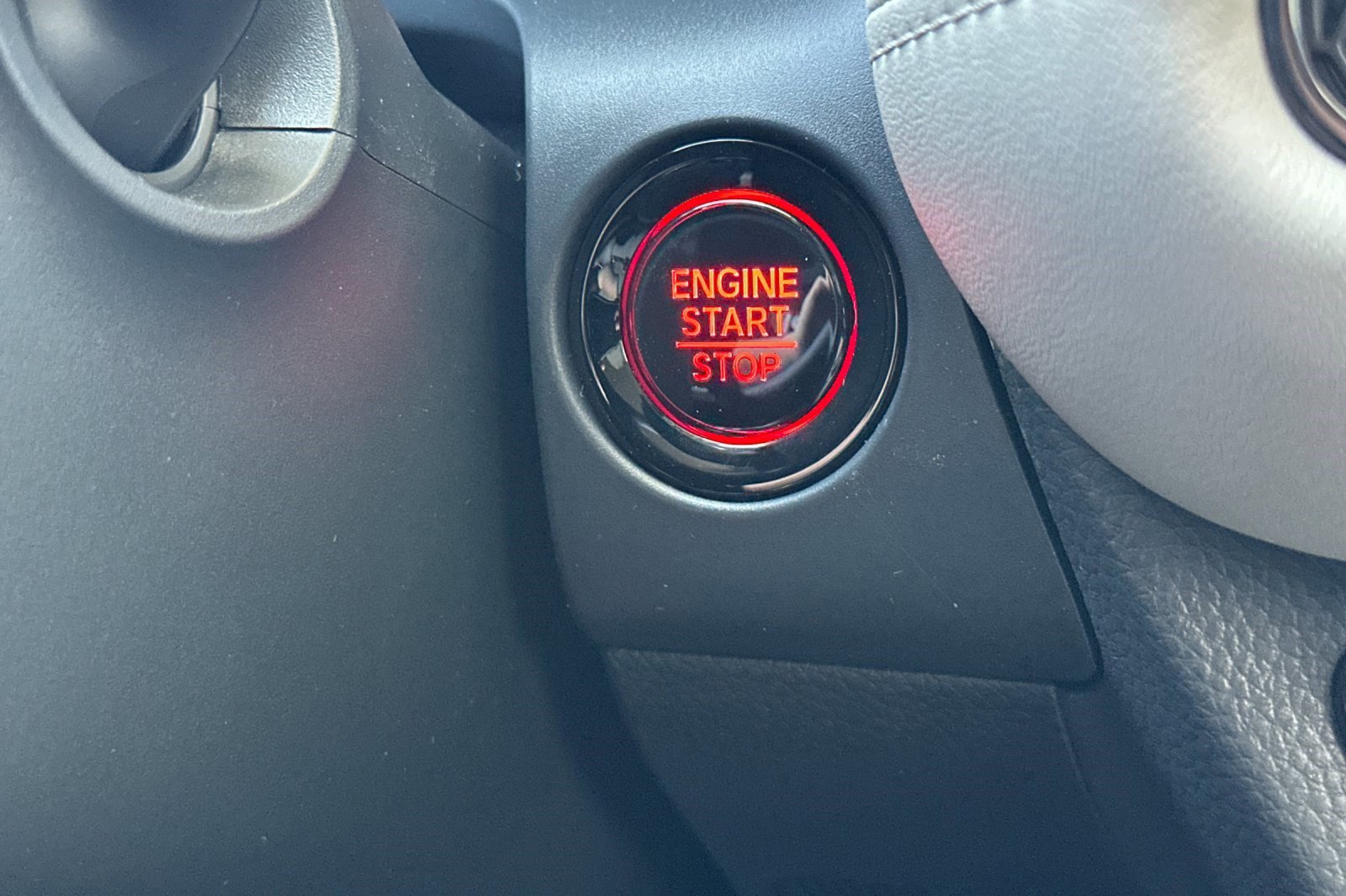 New 2026 Honda HR-V LX image 28