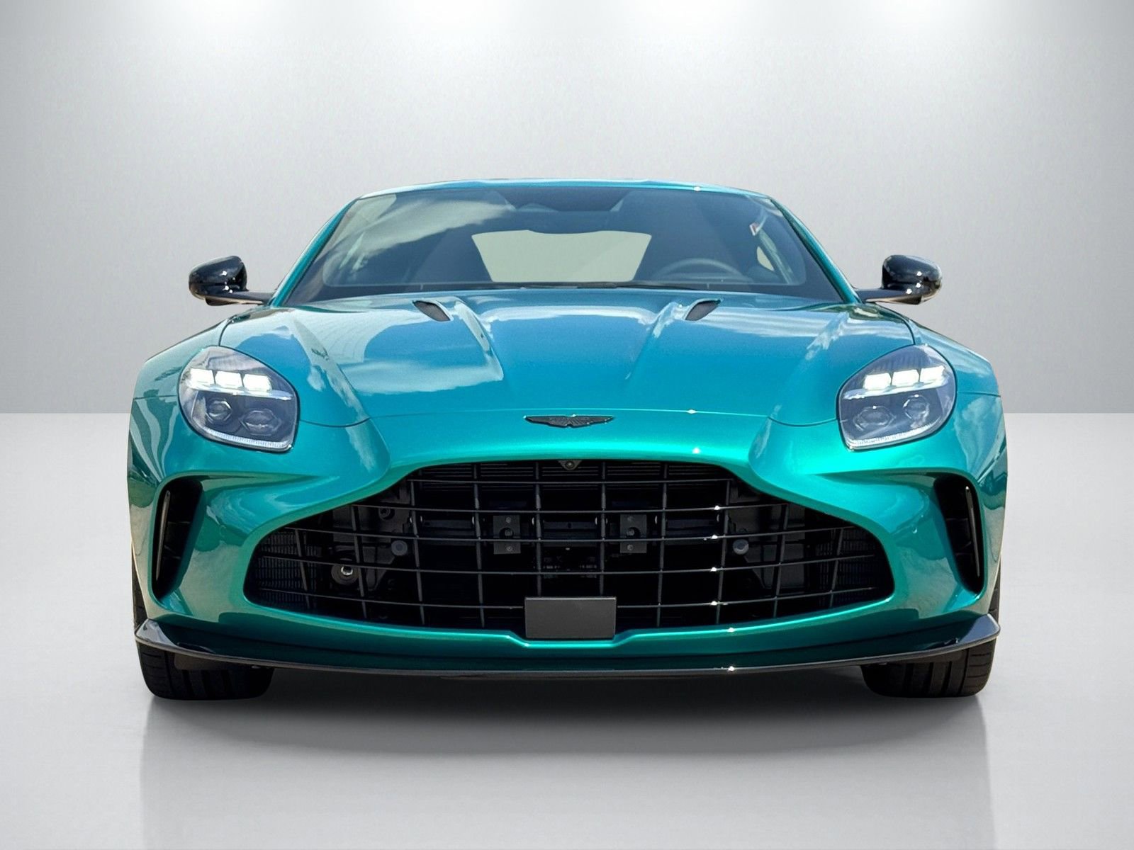New 2026 Aston Martin V8 Vantage Coupe image 11
