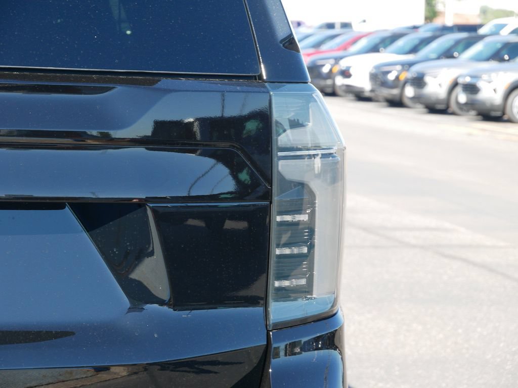 New 2026 Chevrolet Tahoe Premier AWD/4WD image 6
