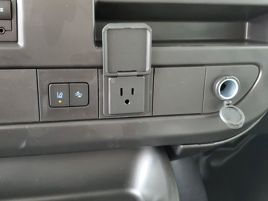 New 2026 Chevrolet Express 2500 w/ Driver Convenience Package RWD image 19