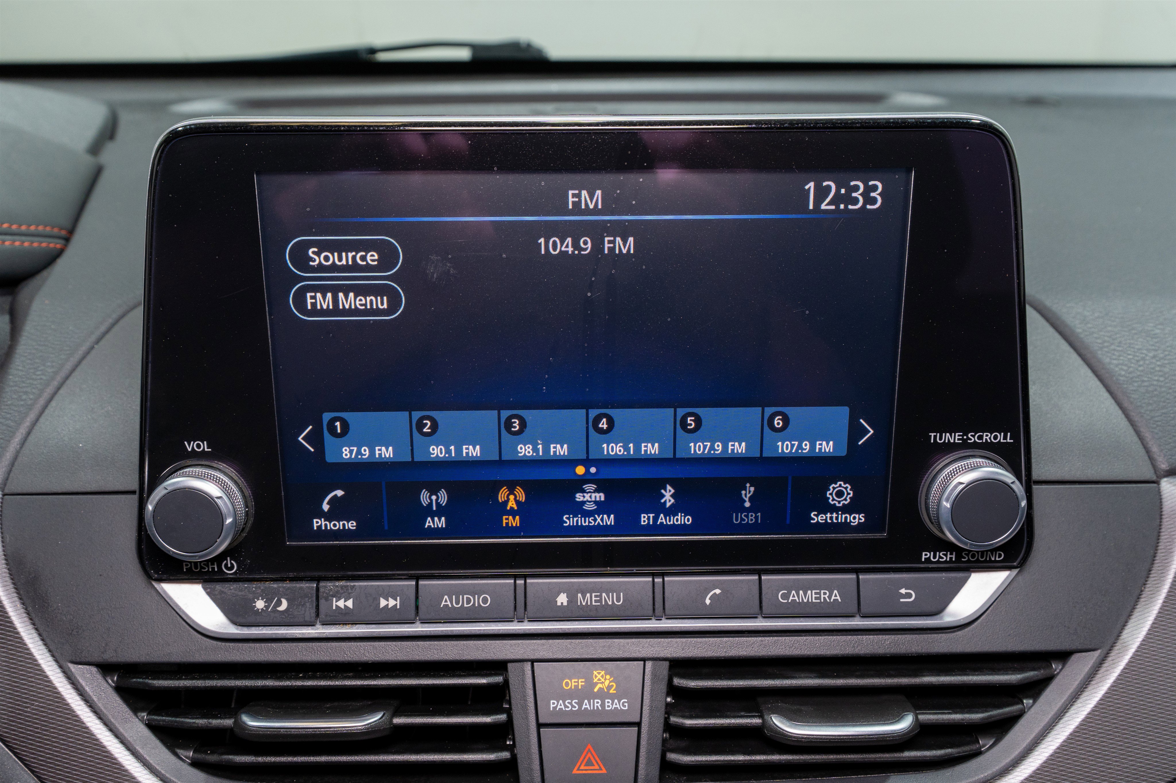 Used 2025 Nissan Altima 2.5 SR image 16