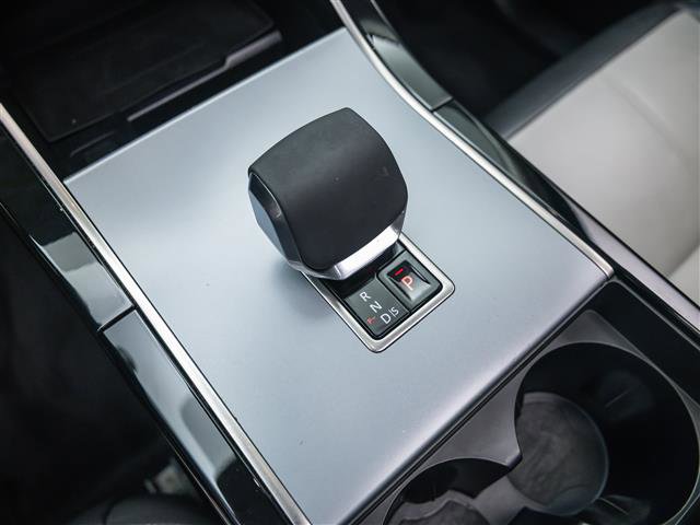Used 2024 Land Rover Range Rover Velar S image 29