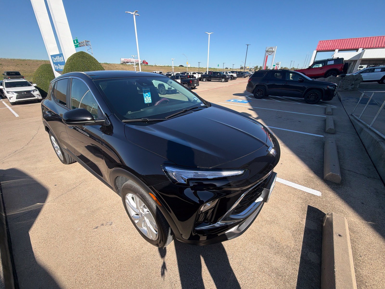Used 2024 Buick Encore GX Preferred FWD image 21
