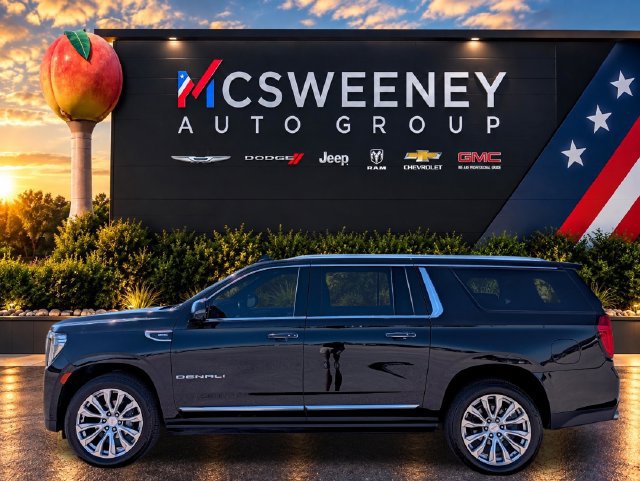 Used 2022 GMC Yukon XL Denali AWD/4WD image 2