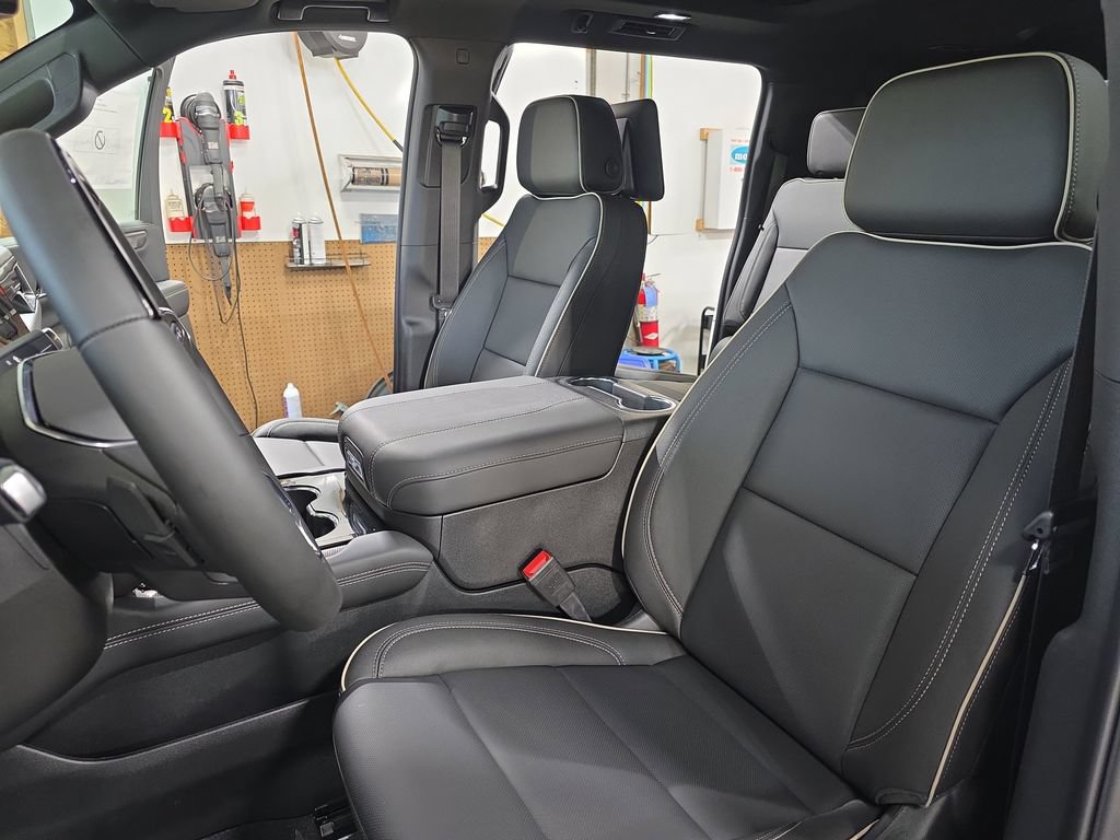 New 2026 GMC Yukon XL Elevation w/ Elevation Premium Package AWD/4WD image 16