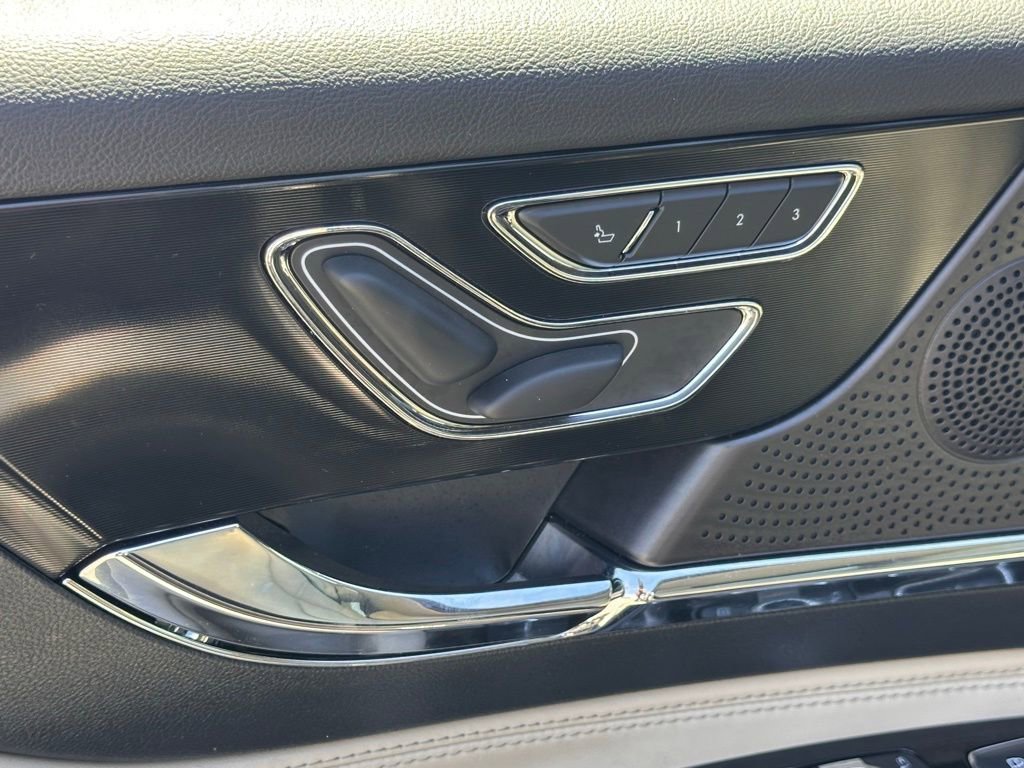 Used 2025 Lincoln Corsair FWD image 15