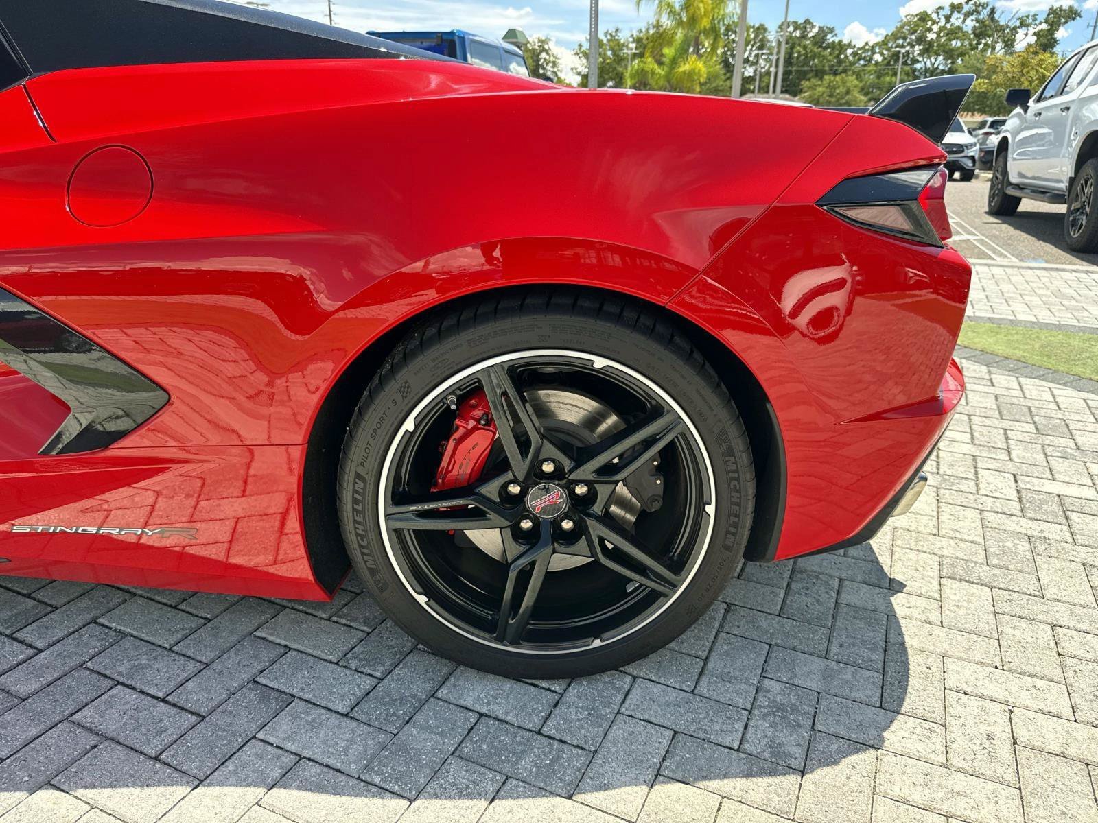 Used 2022 Chevrolet Corvette Stingray Preferred Conv w/ Z51 Performance Package RWD image 11
