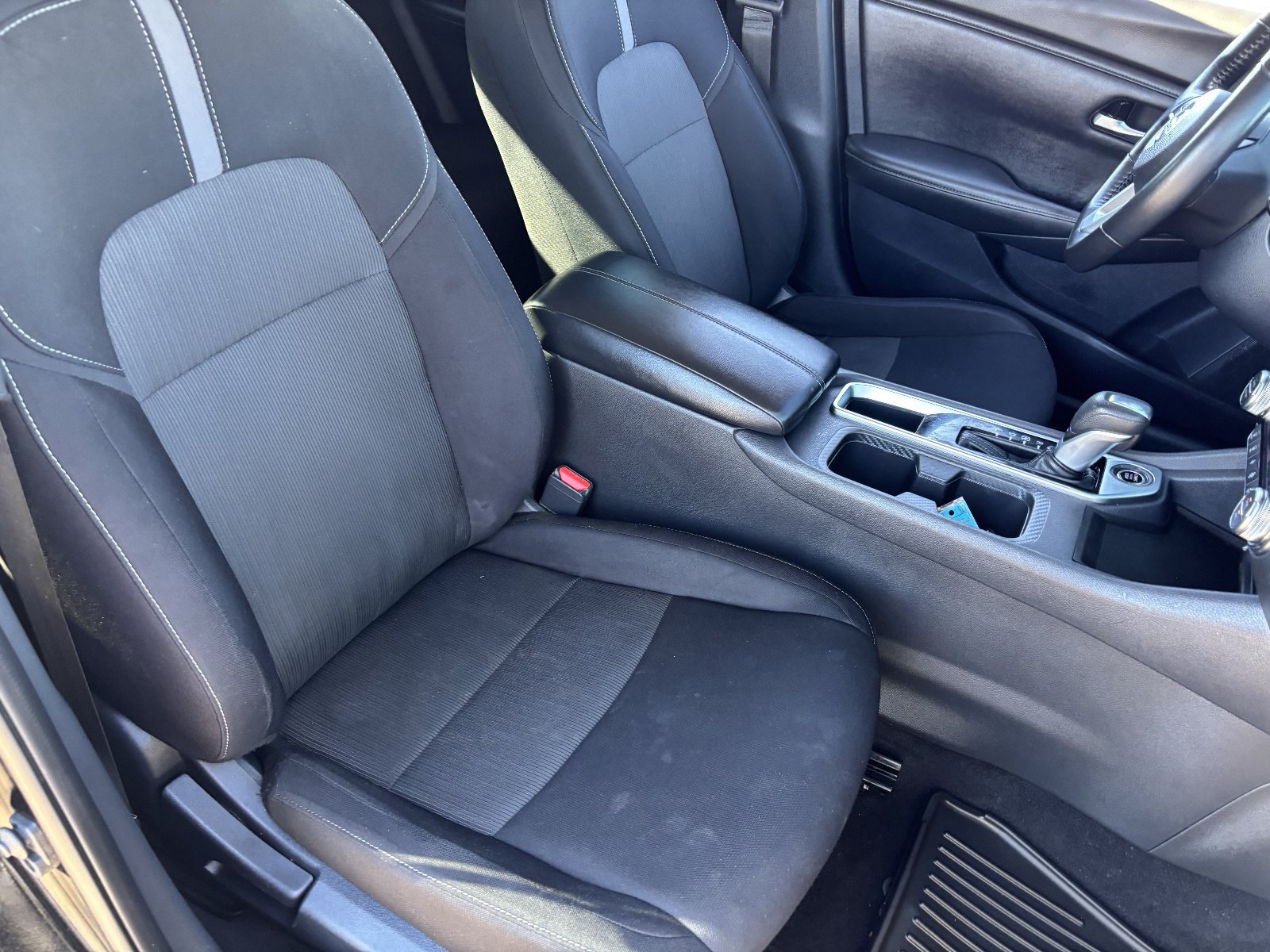 Used 2021 Nissan Sentra SV FWD image 11