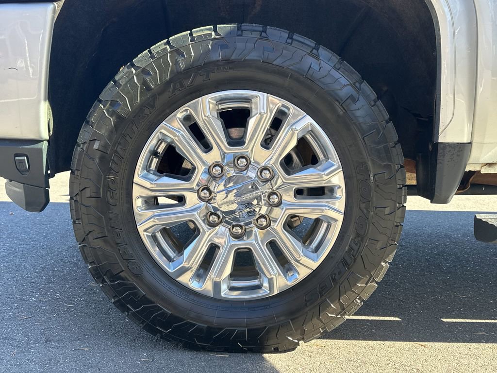 Used 2023 GMC Sierra 2500 Denali w/ Denali Ultimate Package image 15