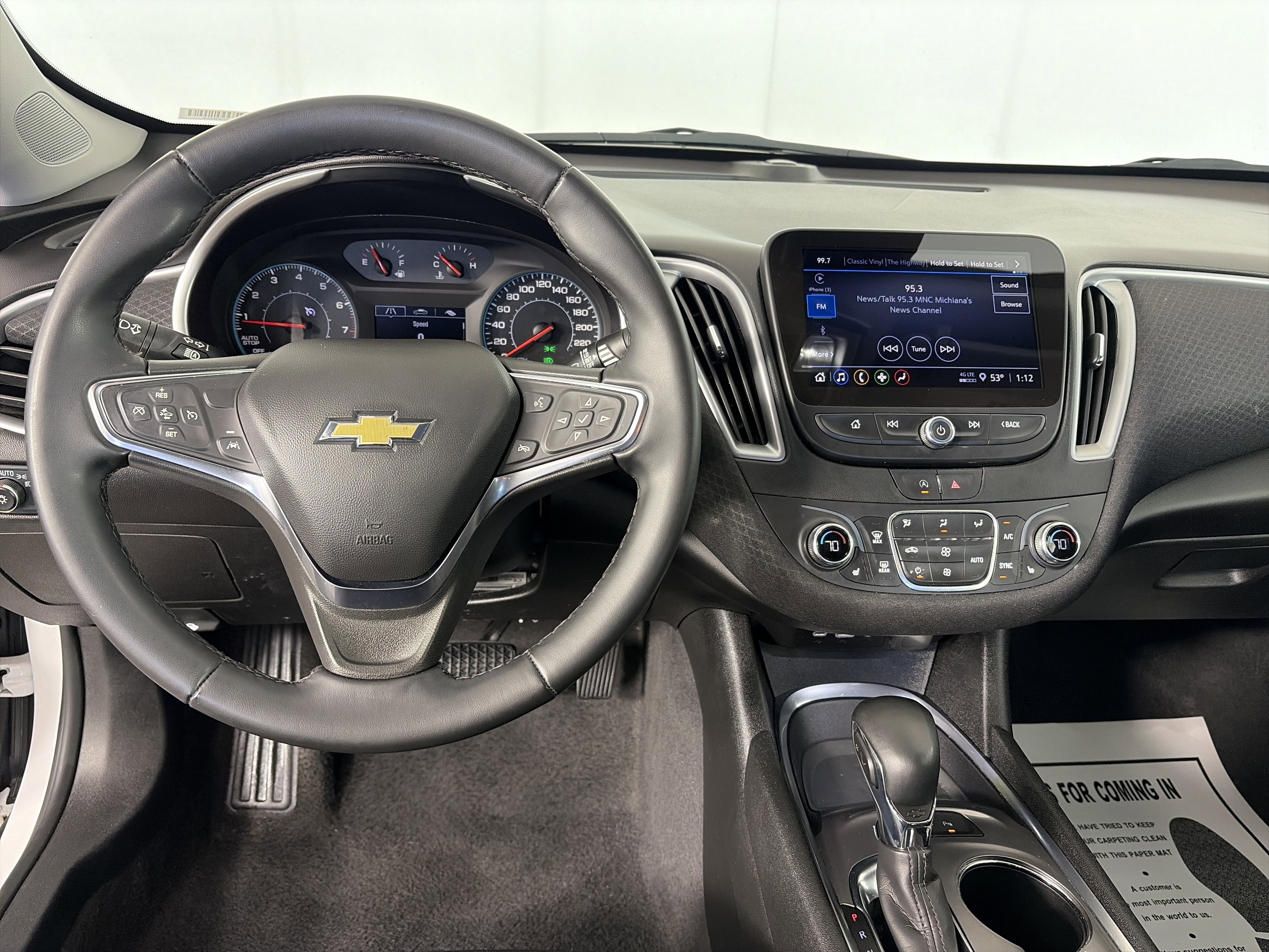 Used 2024 Chevrolet Malibu LT w/ Sport Edition FWD image 3