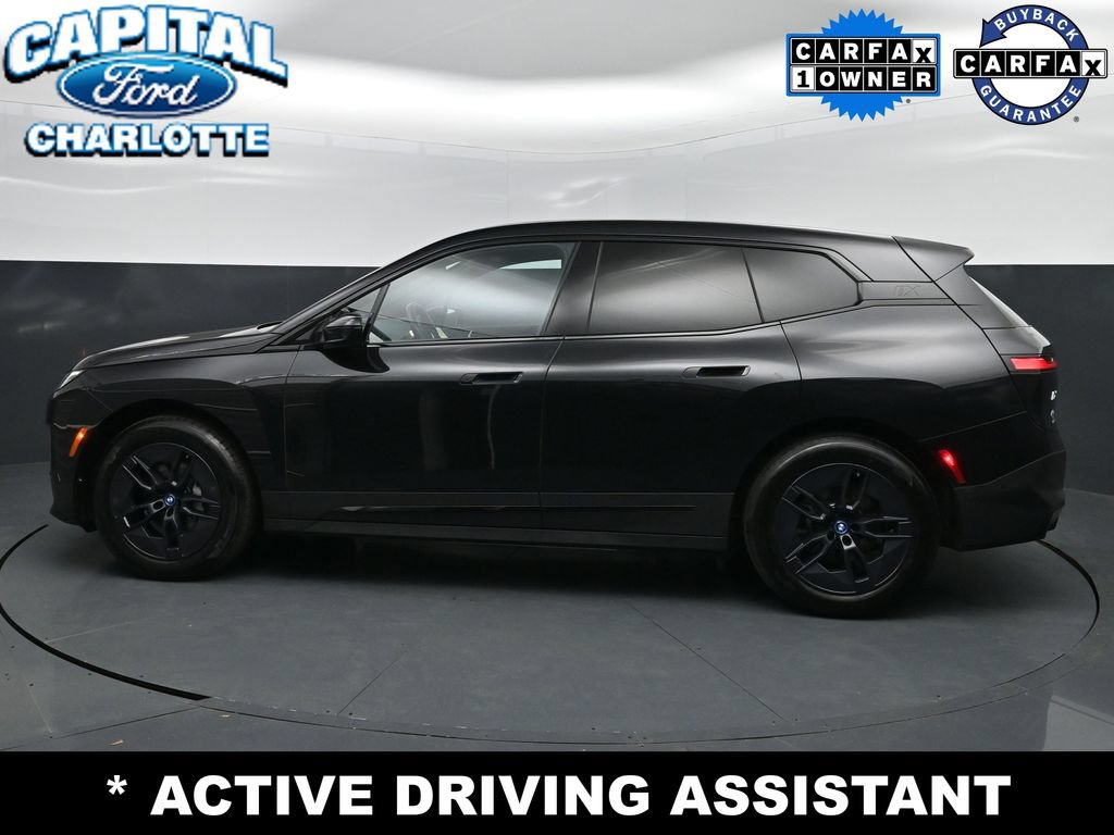 Used 2023 BMW iX xDrive50 AWD/4WD image 4