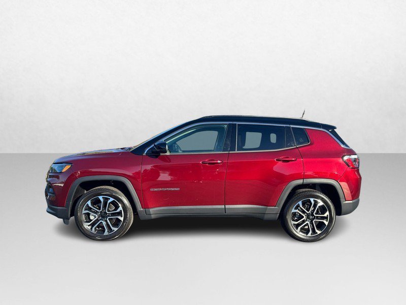 Used 2022 Jeep Compass Limited image 2