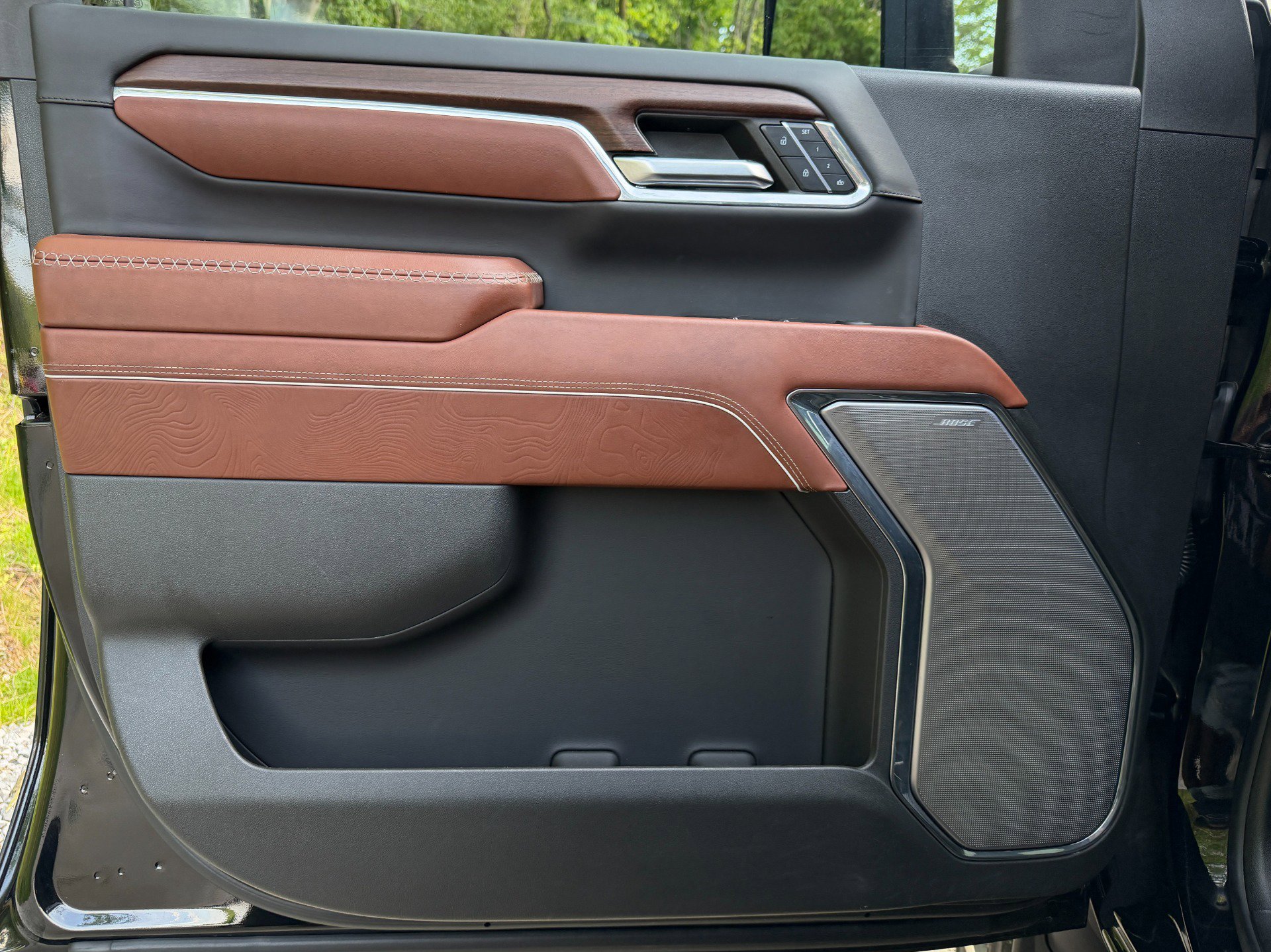 Used 2024 GMC Sierra 3500 Denali Ultimate AWD/4WD image 59