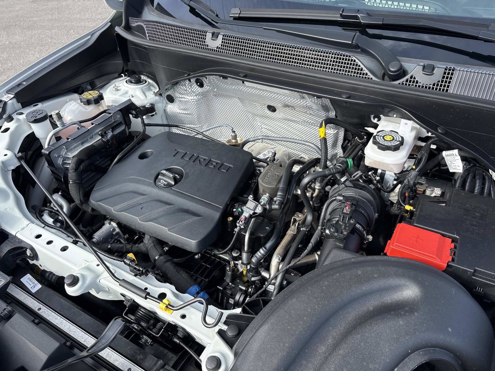 Certified 2024 Buick Encore GX Preferred w/ Comfort Package image 35