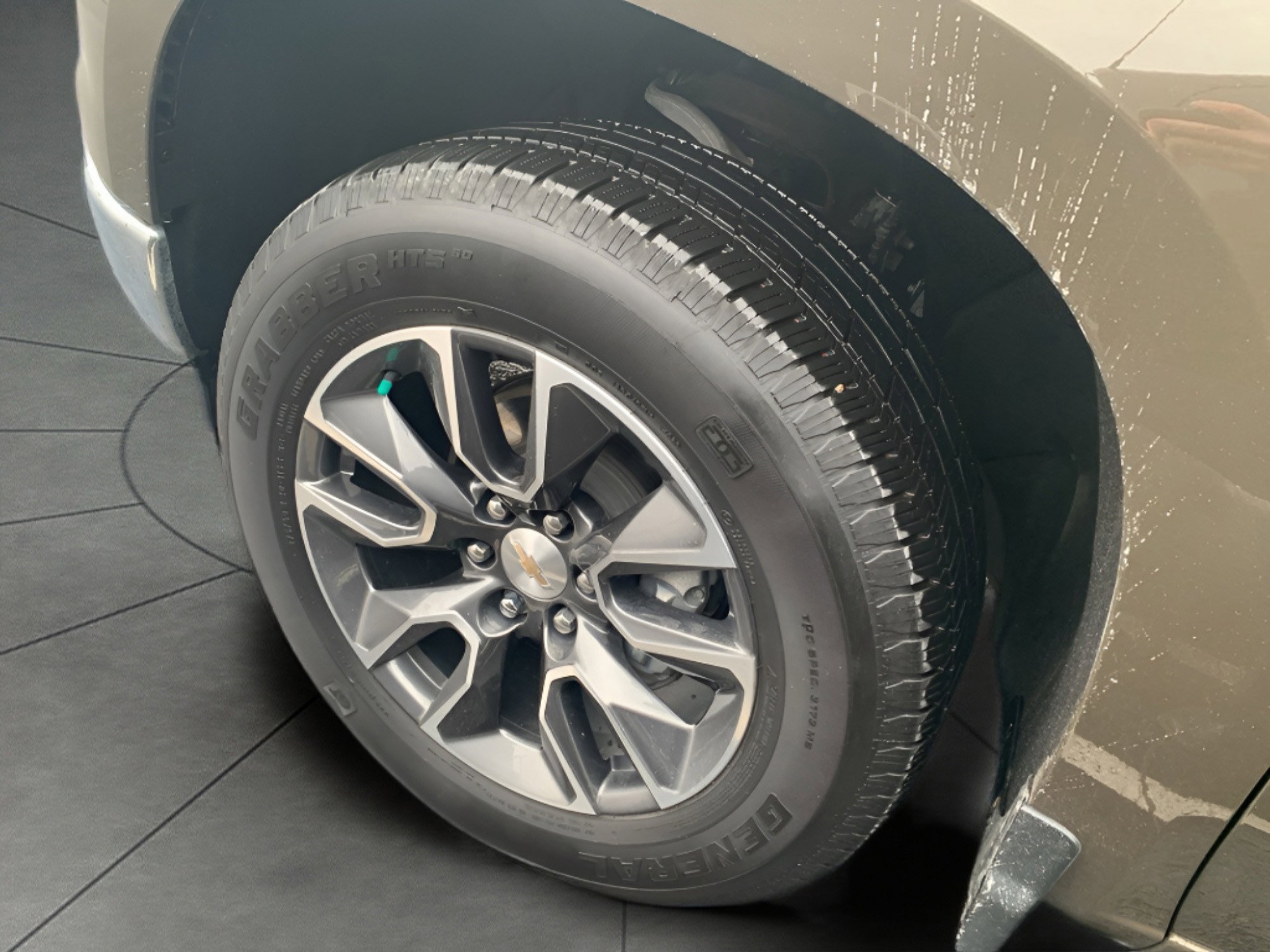 Used 2024 Chevrolet Silverado 1500 LT image 19