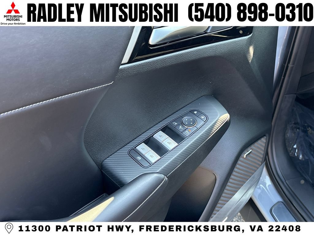 New 2026 Mitsubishi Outlander SE AWD/4WD image 5