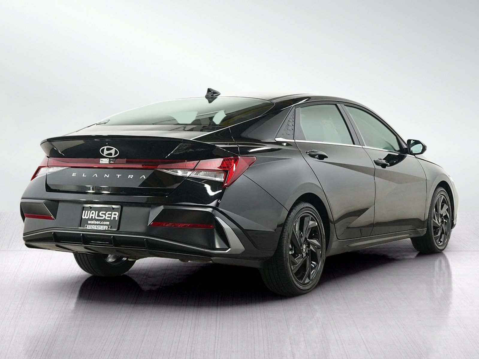 Certified 2026 Hyundai Elantra SEL Sport Premium FWD image 5