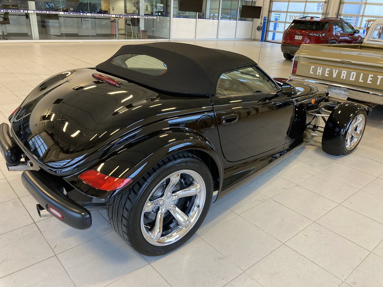 Used 2000 Plymouth Prowler RWD image 7