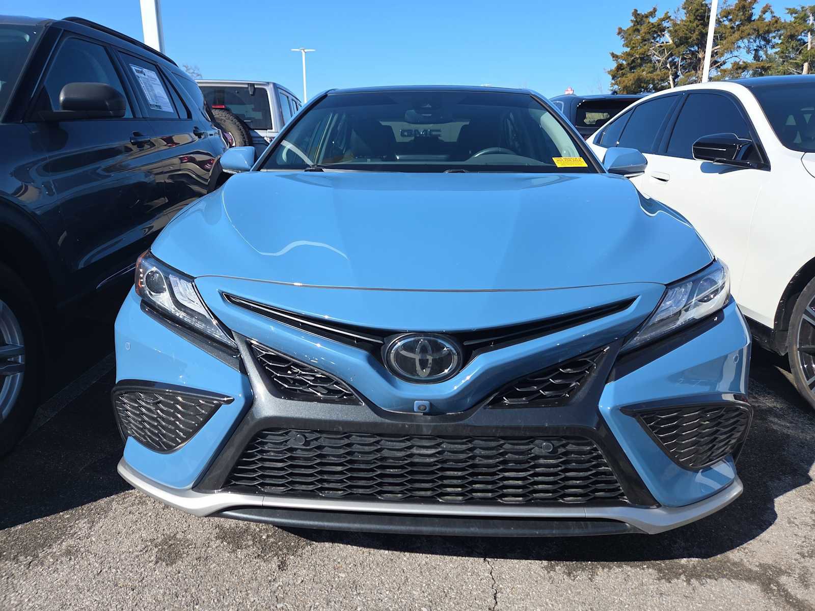 Used 2023 Toyota Camry XSE w/ Navigation Package image 6