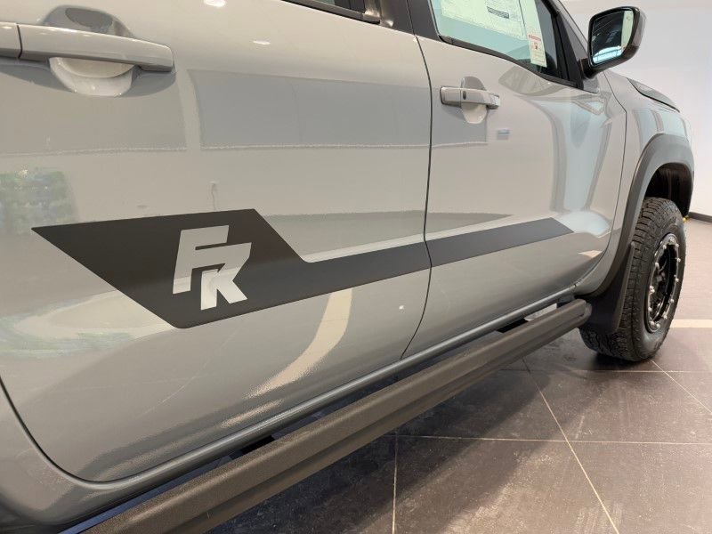 New 2025 Nissan Frontier PRO-4X image 24