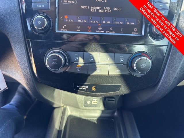 Used 2020 Nissan Rogue Sport S image 27