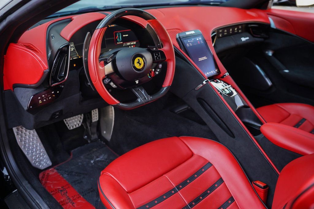 Used 2023 Ferrari Roma image 19