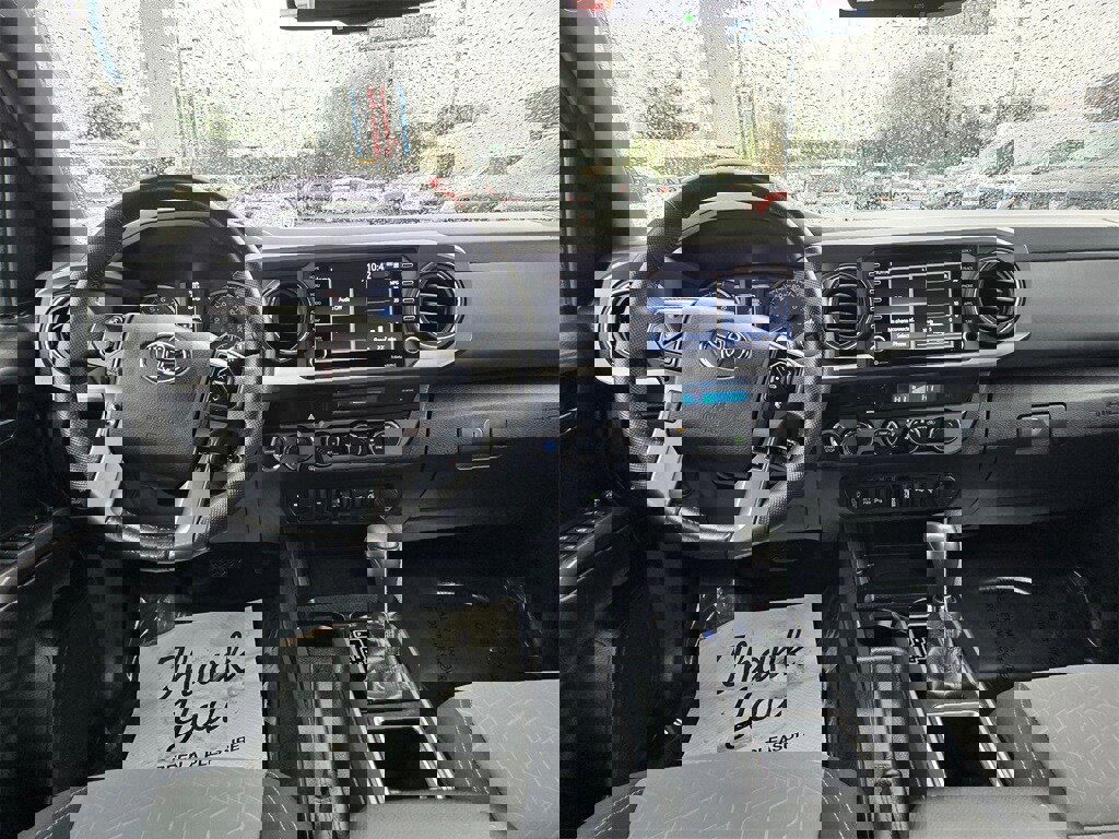 Used 2021 Toyota Tacoma TRD Off-Road w/ Technology Package image 11